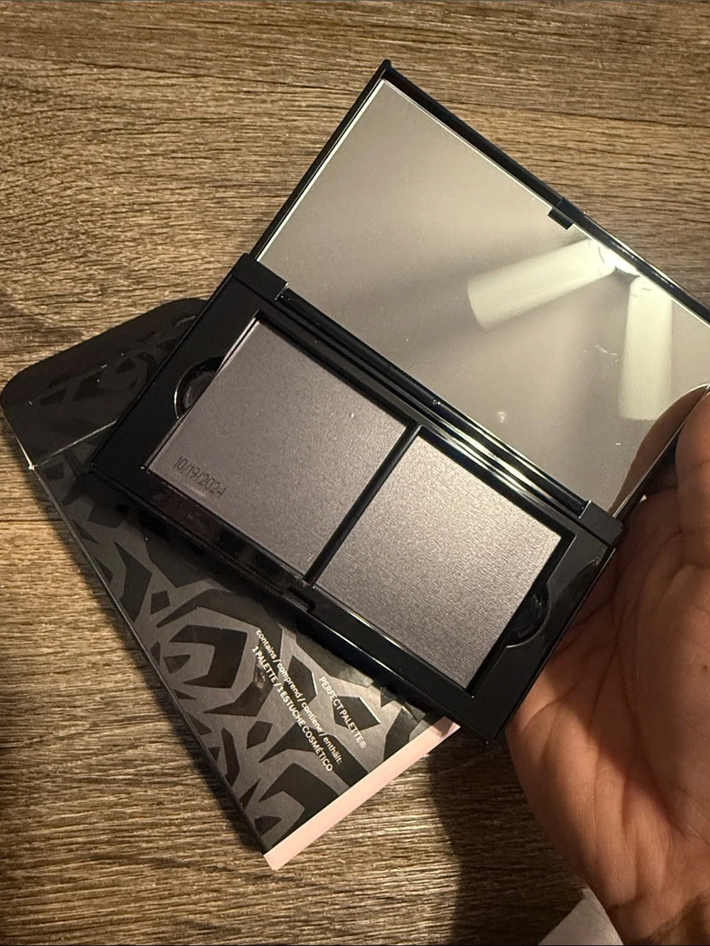 Mary Kay Pink Floral Patterned Makeup Compact—unfilled